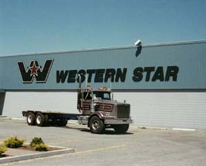 In the 1980s and ‘90s, Michigan log hauler Denny Olson was a frequent visitor to the Western Star plant in Kelowna, B.C. He advised engineers and company executives on how to design a good logging truck. This picture is from 1990.